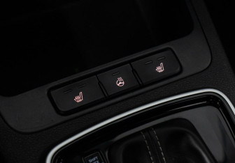 Подержанный автомобиль Kia Rio Sedan 2020 года (18 фото)