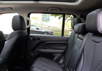 Подержанный автомобиль Haval H9 2024 года (10 фото)