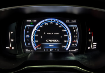 Подержанный автомобиль Geely Atlas 2020 года (12 фото)