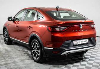 Подержанный автомобиль Renault Arkana 2021 года (7 фото)