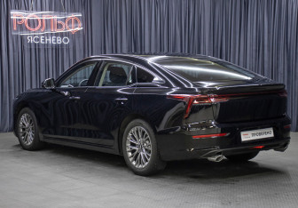 Подержанный автомобиль FAW Bestune B70 2023 года (7 фото)