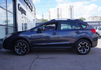 Подержанный автомобиль Subaru XV 2014 года (8 фото)