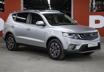 Подержанный автомобиль Geely Emgrand X7 2019 года (3 фото)