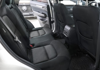 Подержанный автомобиль Mazda CX-5 2017 года (12 фото)