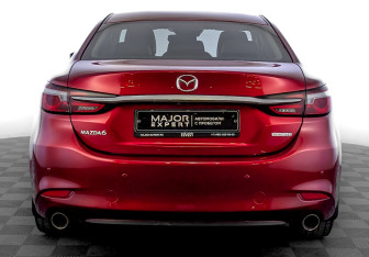 Подержанный автомобиль Mazda 6 Sedan 2020 года (6 фото)