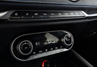 Подержанный автомобиль Evolute i-JOY 2023 года (26 фото)