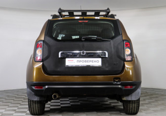 Подержанный автомобиль Renault Duster 2013 года (5 фото)