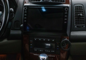 Подержанный автомобиль Cadillac CTS Sedan 2006 года (15 фото)