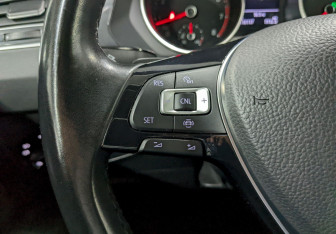 Подержанный автомобиль Volkswagen Tiguan 2019 года (27 фото)