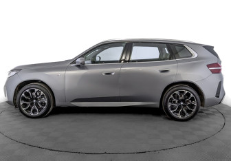 Новый BMW X3 2025 (3 фото)