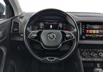 Подержанный автомобиль Skoda Karoq 2021 года (21 фото)