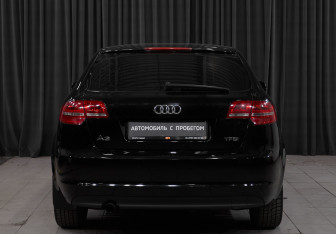 Подержанный автомобиль Audi A3 Hatchback 2012 года (5 фото)