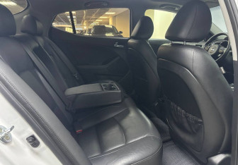 Подержанный автомобиль Kia Optima Sedan 2015 года (11 фото)