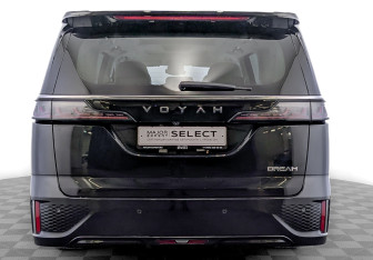 Подержанный автомобиль Voyah Dream 2024 года (6 фото)