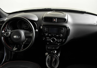Подержанный автомобиль Kia Soul 2016 года (11 фото)