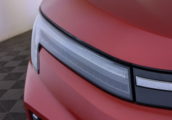 Подержанный автомобиль Москвич 3 2024 года (10 фото)