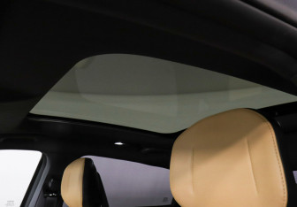 Подержанный автомобиль Changan UNI-V 2023 года (13 фото)