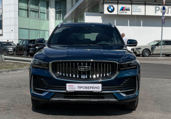 Подержанный автомобиль Geely Monjaro 2023 года (2 фото)