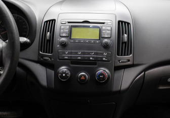 Подержанный автомобиль Hyundai i30 Hatchback 2010 года (15 фото)