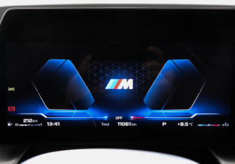 Подержанный автомобиль BMW X2 2024 года (14 фото)