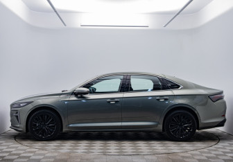 Подержанный автомобиль Geely Preface 2024 года (8 фото)