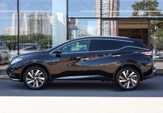 Подержанный автомобиль Nissan Murano Suv 2020 года (8 фото)