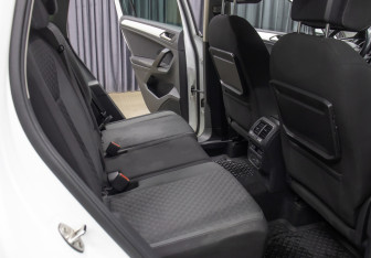 Подержанный автомобиль Volkswagen Tiguan 2018 года (13 фото)