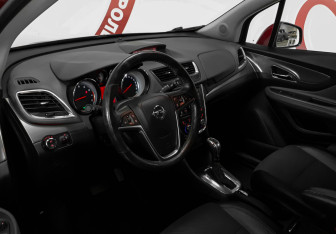 Подержанный автомобиль Opel Mokka 2013 года (7 фото)