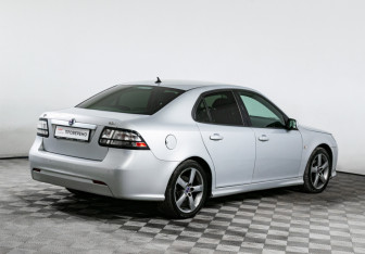 Подержанный автомобиль Saab 9-3 Sedan 2008 года (5 фото)