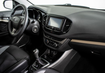 Подержанный автомобиль LADA (ВАЗ) Vesta Sedan 2016 года (10 фото)