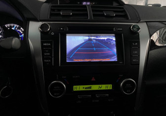 Подержанный автомобиль Toyota Camry Sedan 2014 года (14 фото)