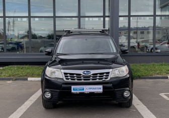 Подержанный автомобиль Subaru Forester Suv 2011 года (2 фото)