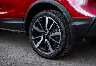 Подержанный автомобиль Nissan Qashqai 2019 года (13 фото)
