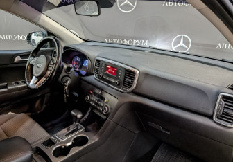 Подержанный автомобиль Kia Sportage 2020 года (13 фото)