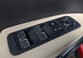 Подержанный автомобиль Lexus RX 2021 года (29 фото)