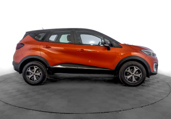 Подержанный автомобиль Renault Kaptur 2018 года (4 фото)