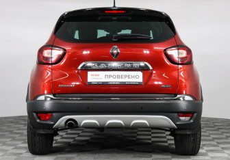Подержанный автомобиль Renault Kaptur 2020 года (6 фото)