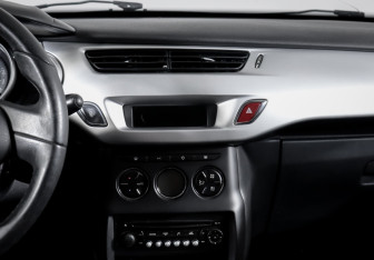 Подержанный автомобиль Citroen C3 Hatchback 2012 года (13 фото)