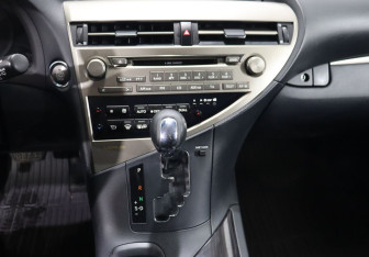 Подержанный автомобиль Lexus RX 2012 года (20 фото)