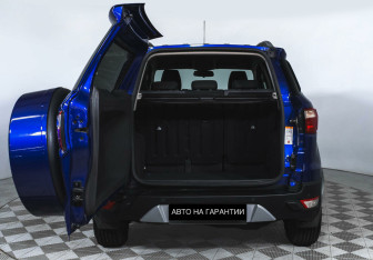 Подержанный автомобиль Ford EcoSport 2015 года (12 фото)