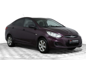 Подержанный автомобиль Hyundai Solaris Sedan 2013 года (3 фото)