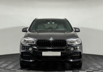 Подержанный автомобиль BMW X5 2014 года (3 фото)