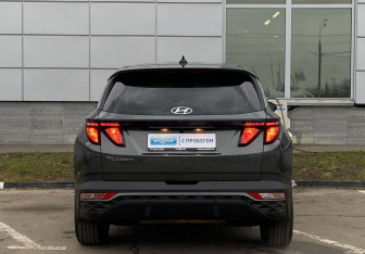 Подержанный автомобиль Hyundai Tucson 2021 года (6 фото)