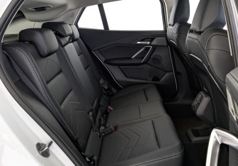 Новый BMW X2 2025 (12 фото)