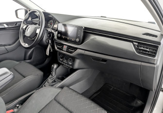 Подержанный автомобиль Skoda Rapid Liftback 2020 года (11 фото)