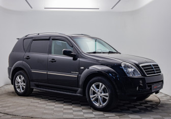 Подержанный автомобиль SsangYong Rexton 2011 года (7 фото)