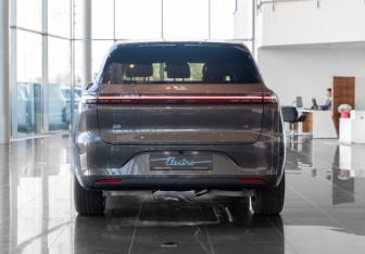 Новый LiXiang L6 2024 (7 фото)