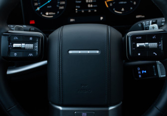 Подержанный автомобиль Hyundai Grandeur 2023 года (25 фото)