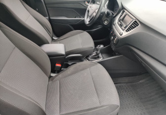 Подержанный автомобиль Hyundai Solaris Sedan 2019 года (9 фото)