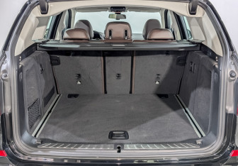 Подержанный автомобиль BMW X3 2020 года (10 фото)